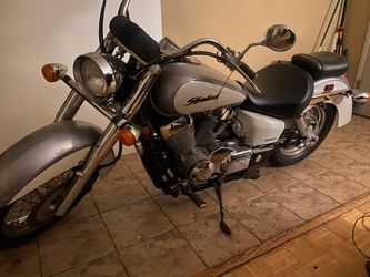 2006 Honda Shadow Motorcycle 