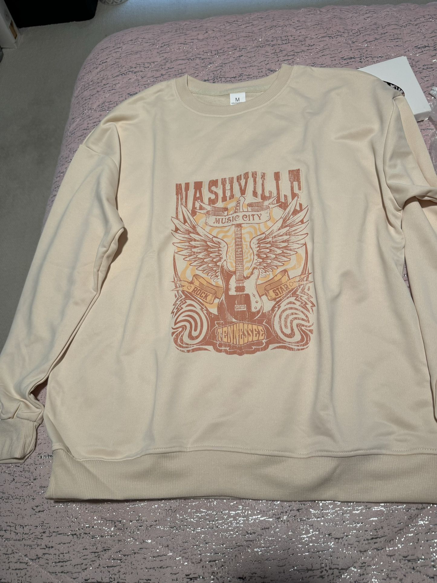 Nwot Womens Medium Nashville Sweatshirt