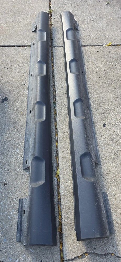 2016 Mercedes GLA Lower Side Panels