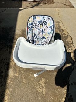Baby Booster Seat with Tray and Insert Fisher Price