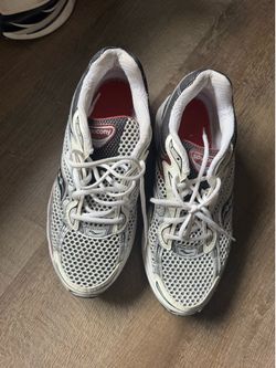 Saucony Omni