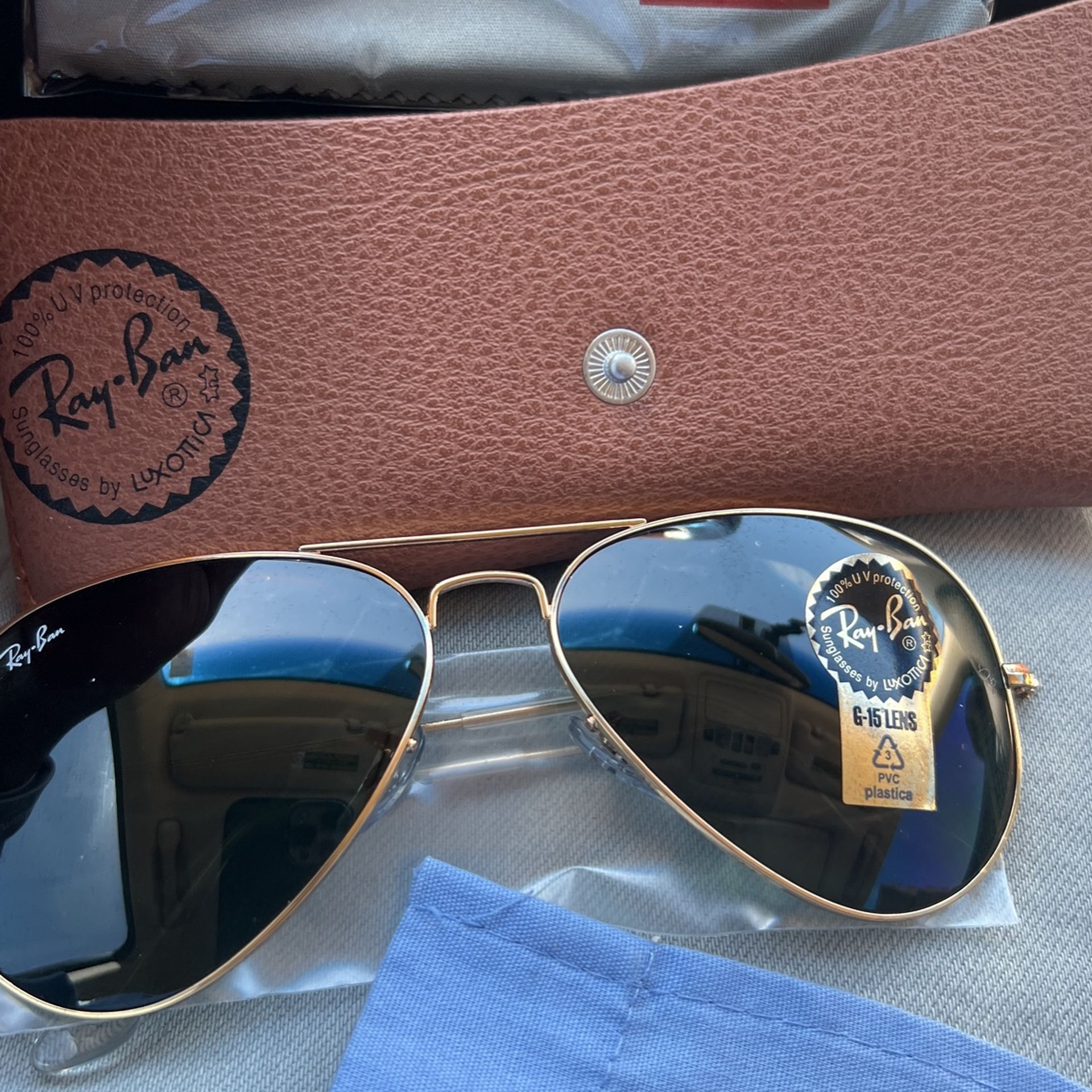Brand New Ray Ban Aviator Sunglasses
