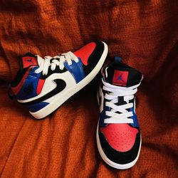 Nike Air Jordan 1 Mid 