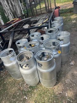 Aluminum forklift propane tanks