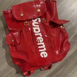 Louis Vuitton X Supreme backpack 