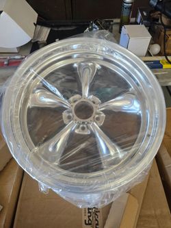 Set of 4 staggered american racing torque thrust wheels
