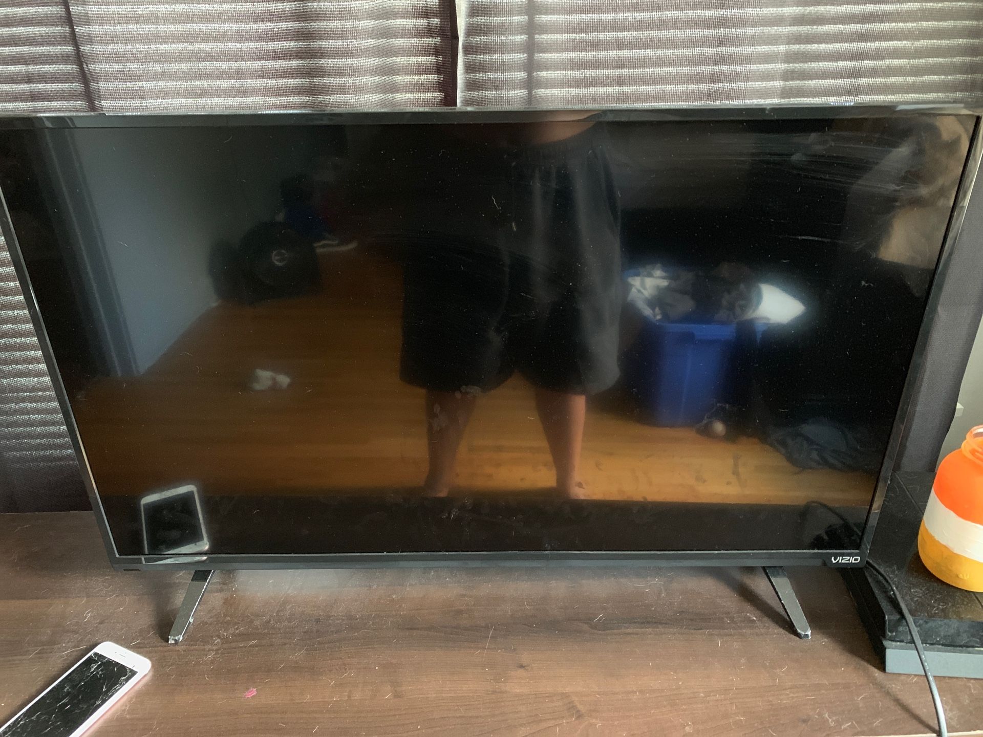 39 inch Vizio TV