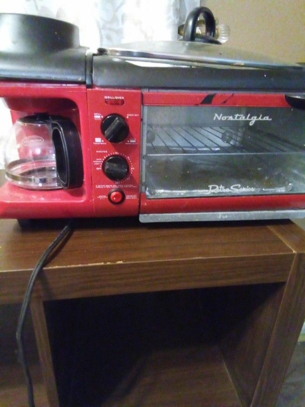 Nostalgia Red Oven With Coffee Maker