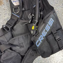 Cressi AQUA PRO BCD Used