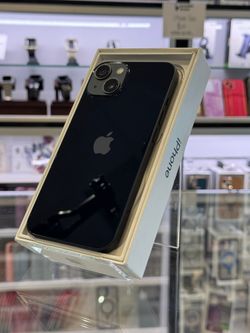 iPhone 13 128GB Metro Pre-owned
