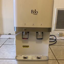 Bottles Countertop Wayer Dispenser