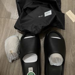 Yeezy YS-01 Slides