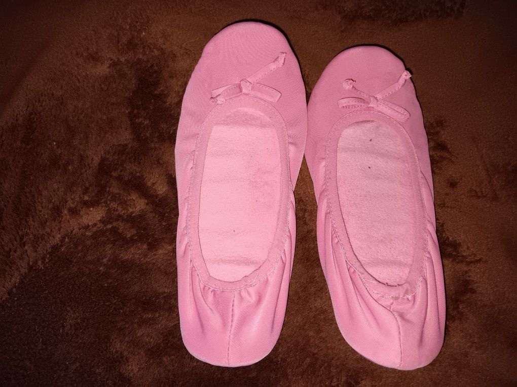 Dearfoam Slippers