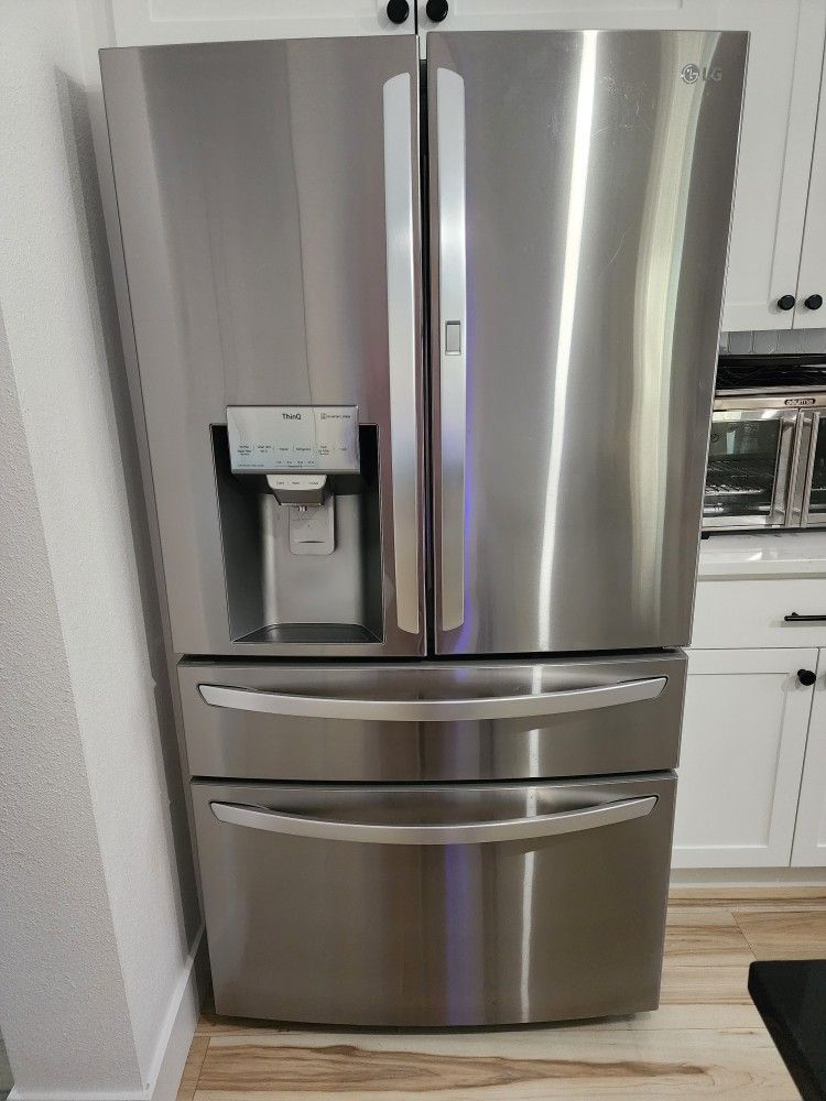 LG French Door Refrigerator 30.0 Cu Ft.