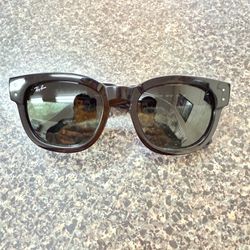 RayBan Sunglasses (RB02985)