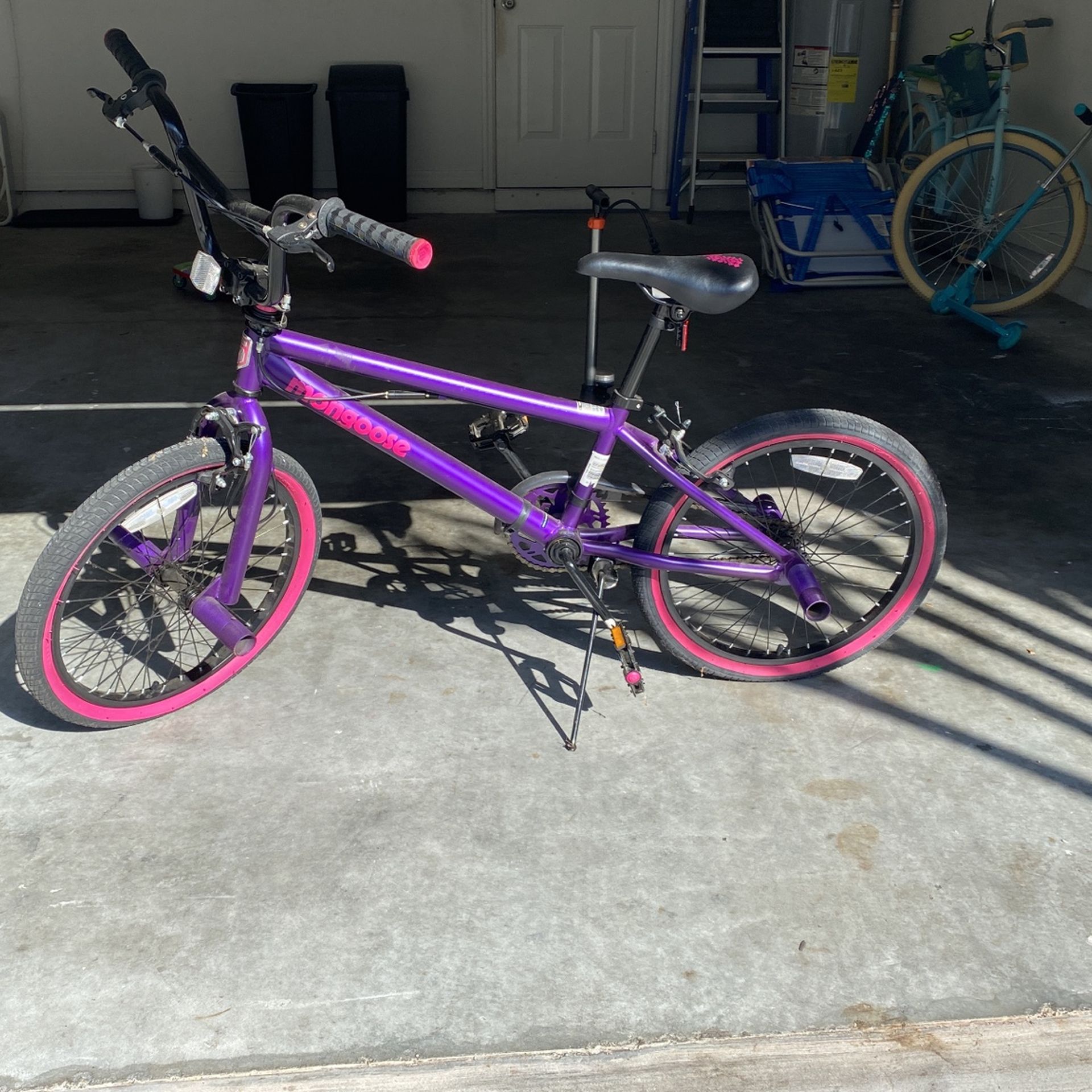 Girls Mongoose Freestyle Bike