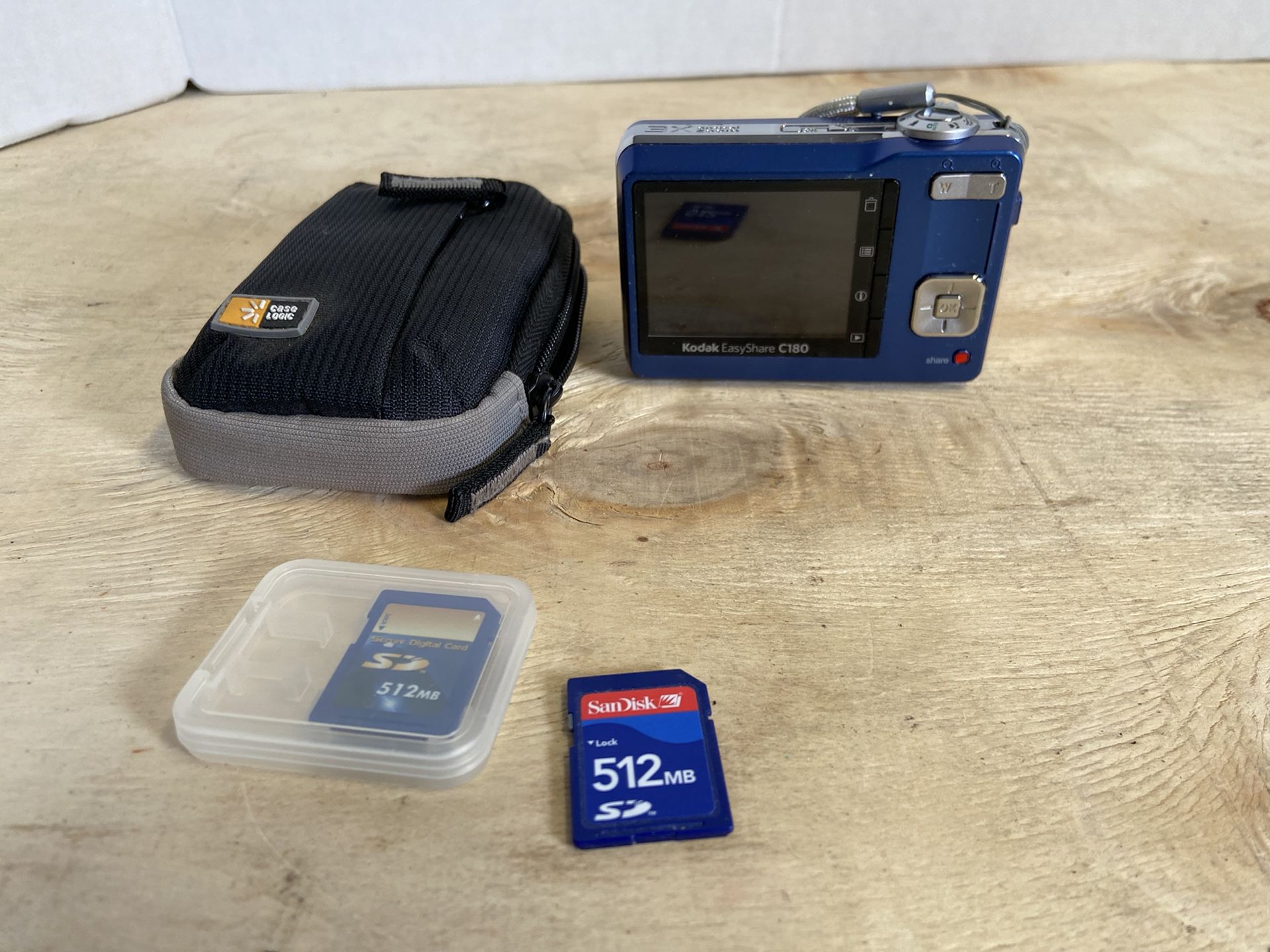 Kodak EasyShare C180 10.2MP Digital Camera Blue for Sale in Schaumburg