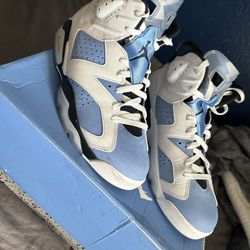 Jordan 6 retro “UNC Home” size 11