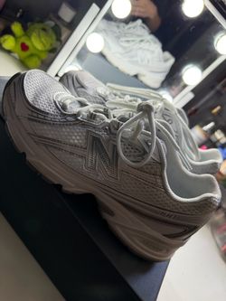 New Balance 740