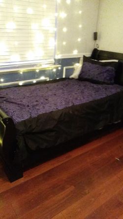 Twin bed for sale