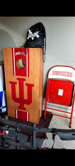 INDIANA HOOSIERS CORNHOLE SET