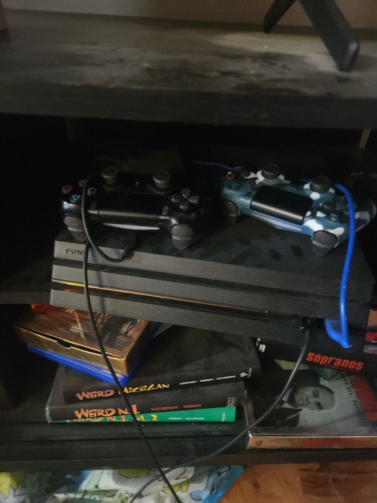 Playstion 4 Pro In Good Condition