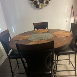 Kitchen Table 