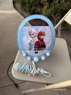 Frozen Karaoke Machine