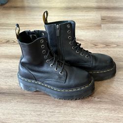 Dr. Martens 1460 Max Leather Boots