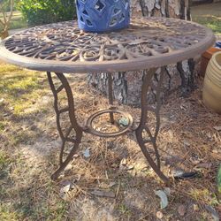 MESA DE FIERRO PESADO PARA Su Porche OR Patio Furniture 