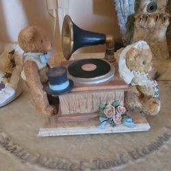 Musical Teddy Bear Wedding Couple 