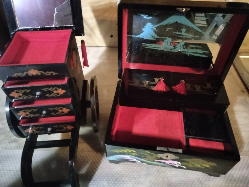 ❤️❤️2 VINTAGE BEAUTIFUL MUSICAL JAPANESE JEWELRY BOXES 🌈🌈 -