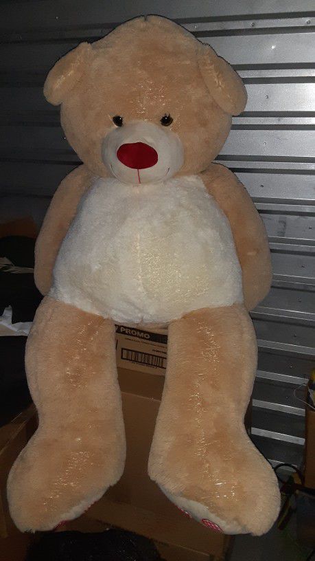 Giant stuffed teddy bear 4 feet tall