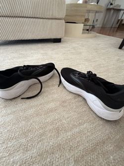 Puma Black Low-Top Running Sneakers