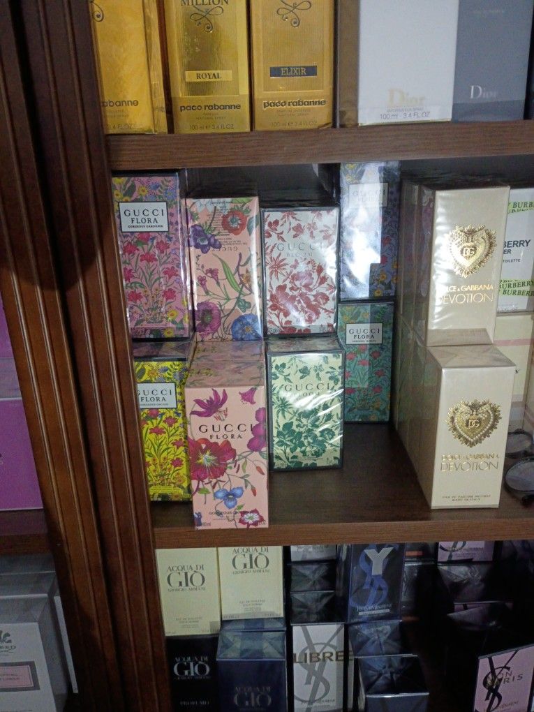 Gucci Deals Any 4 Of Your Choice For $105