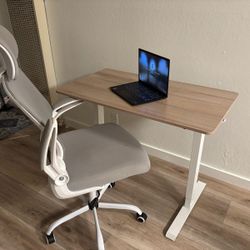 Office Chair And Table Set 120$