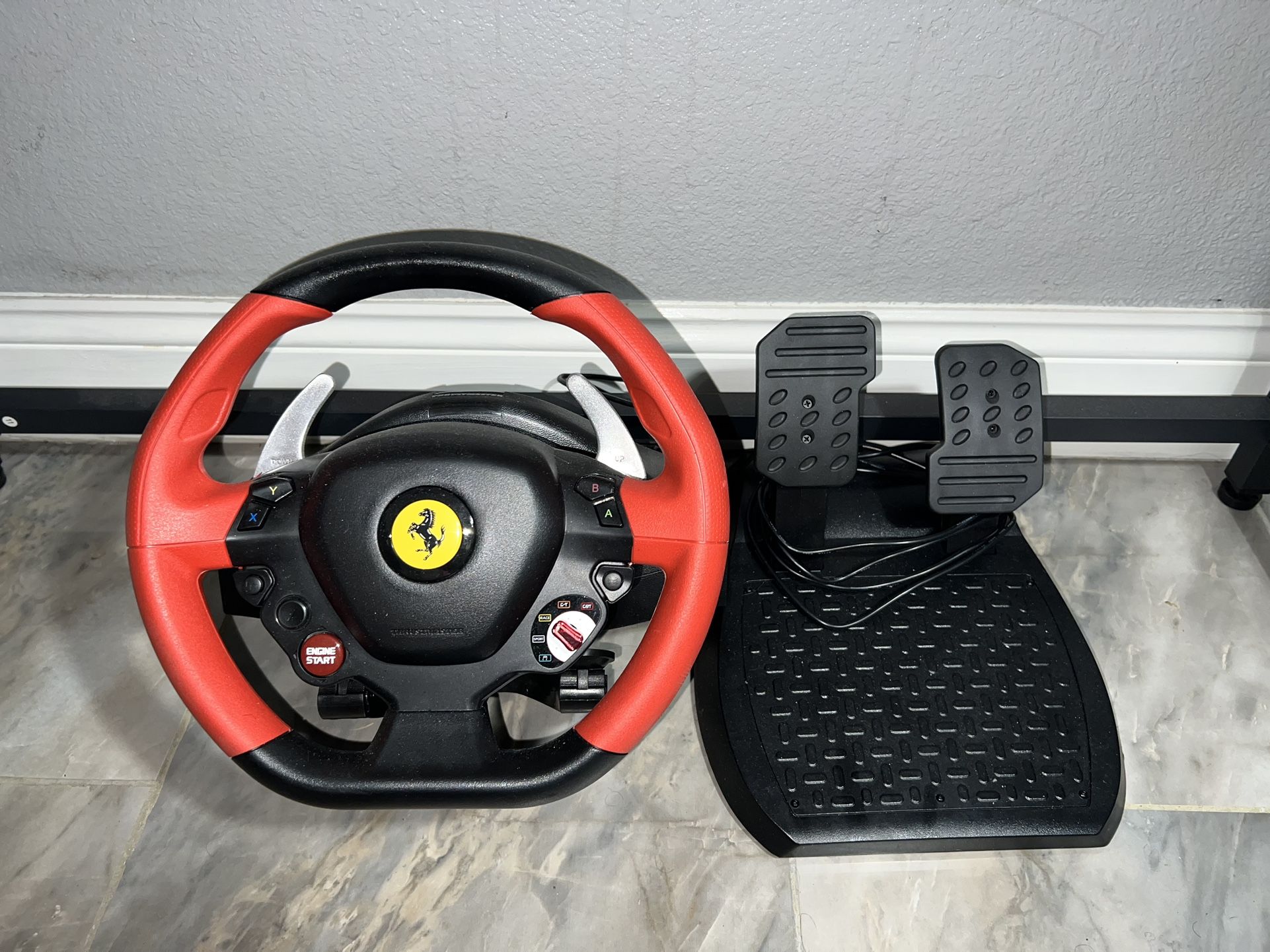 Thrustmaster Ferrari 458 Spider Steering wheel Xbox One