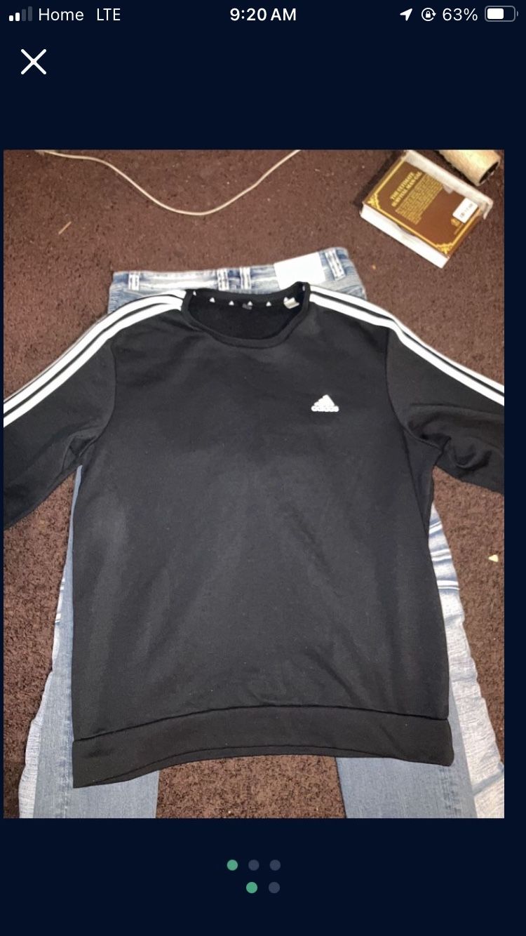 Adidas Sweater