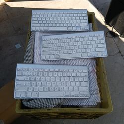 GENUINE Apple Wireless Bluetooth Keyboard A1314 Mac T40