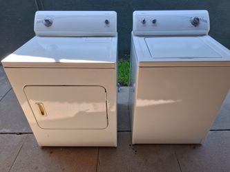 KENMORE WASHER AND DRYER SET