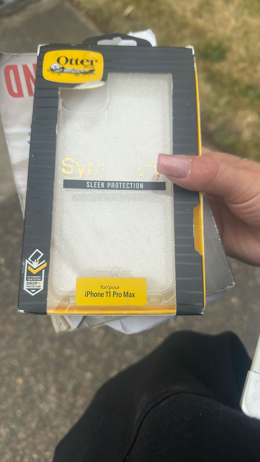 iPhone 11 Pro Max Clear Sparkle Otter Box Case