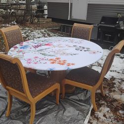 Round Glass Table!!!