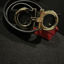 Salvatore Ferragamo Men’s Black Leather Belt Size 36-40