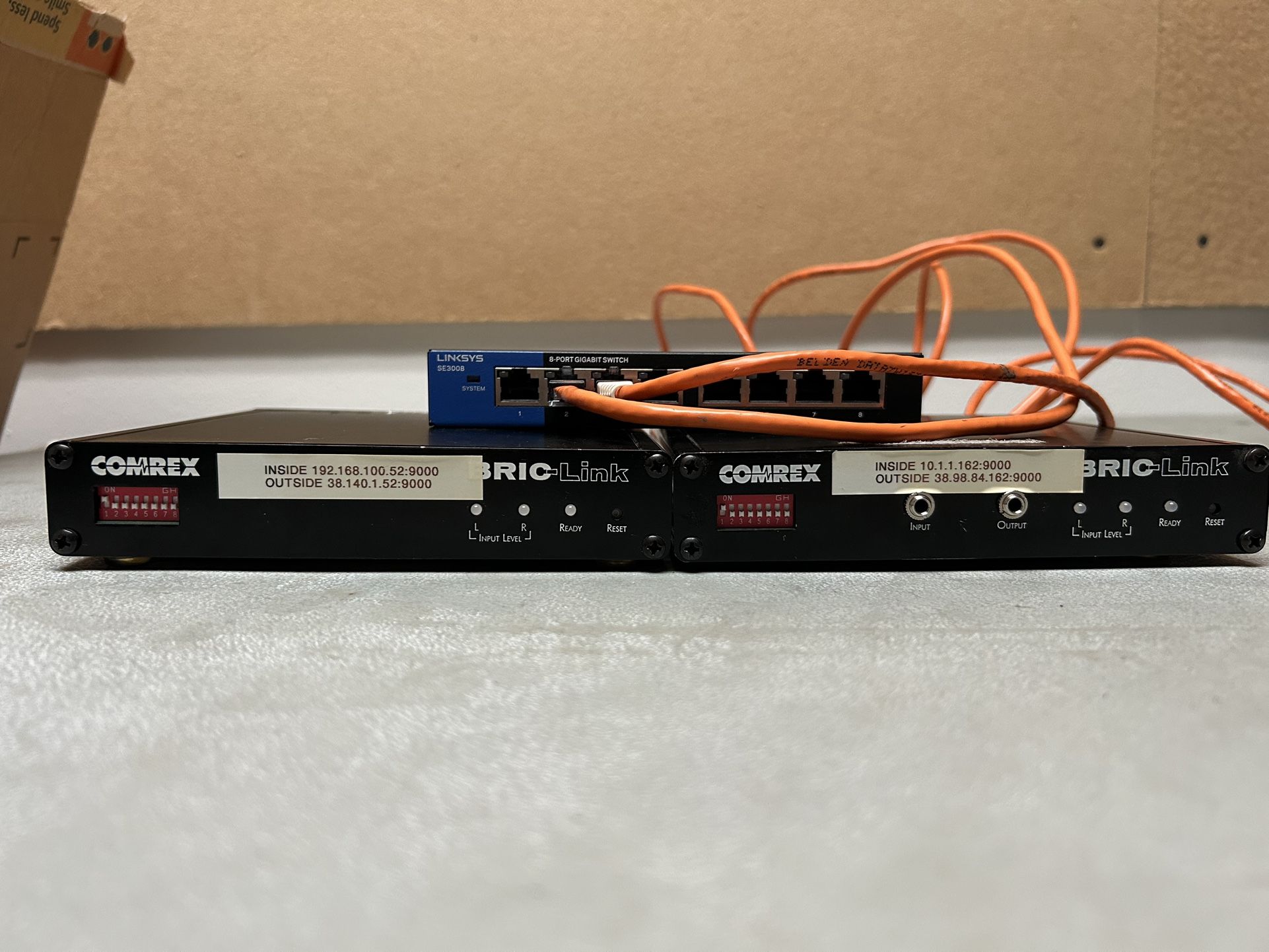 2x Comrex BRIC-Link Classic IP Audio Codecs + Linksys SE3008 Gigabit Switch – Broadcast/Studio Kit
