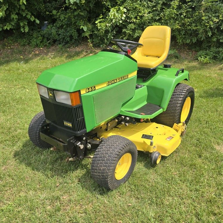 54" John deere 445 lawnmower