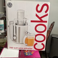 Cooks Juice Extractor