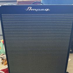 Bass Combo Amped Rocket 