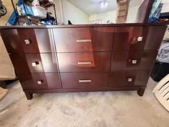 Dark Cherry Wood 9-Drawer Dresser
