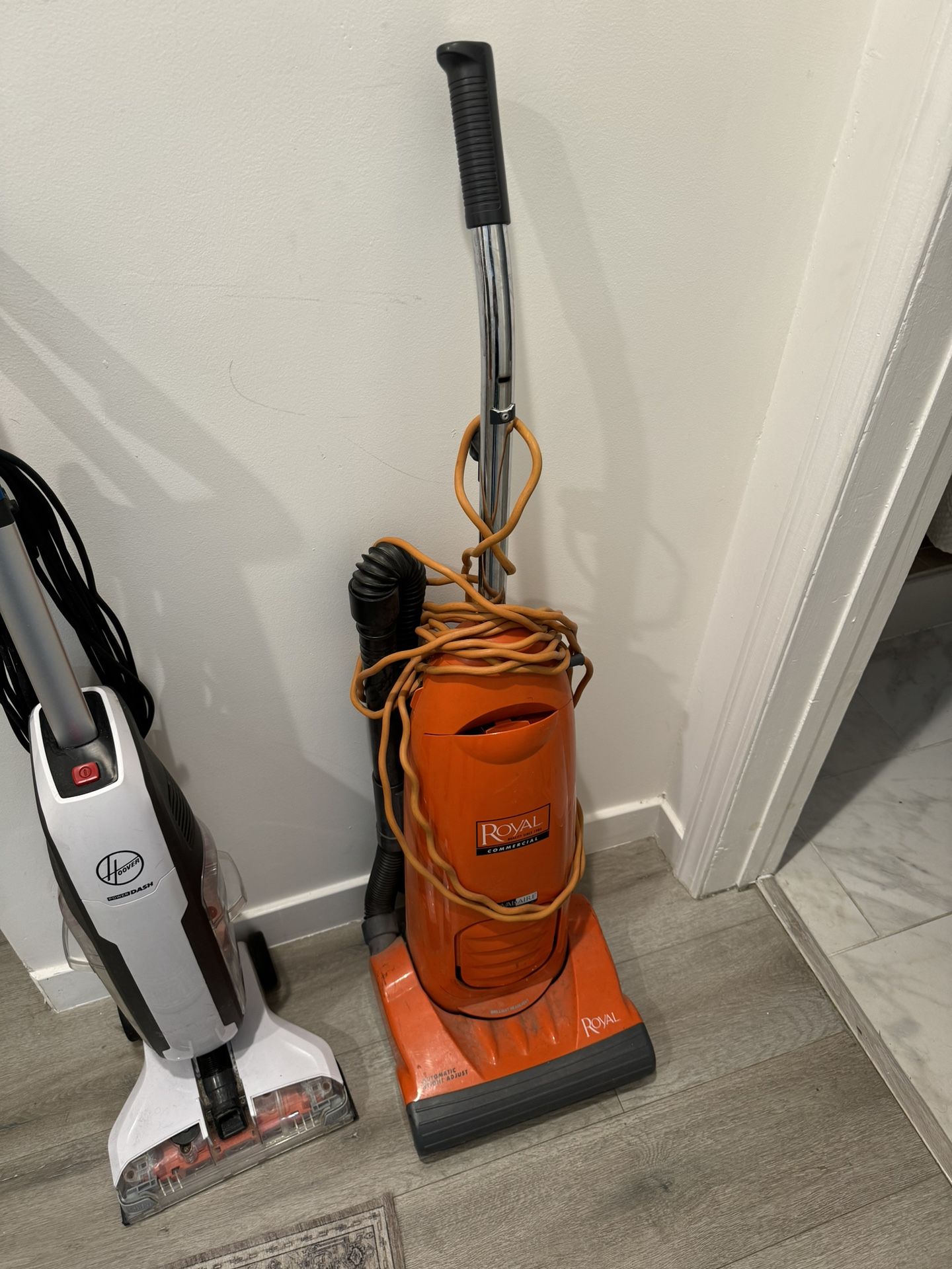 Carpet Cleaning Vacuum