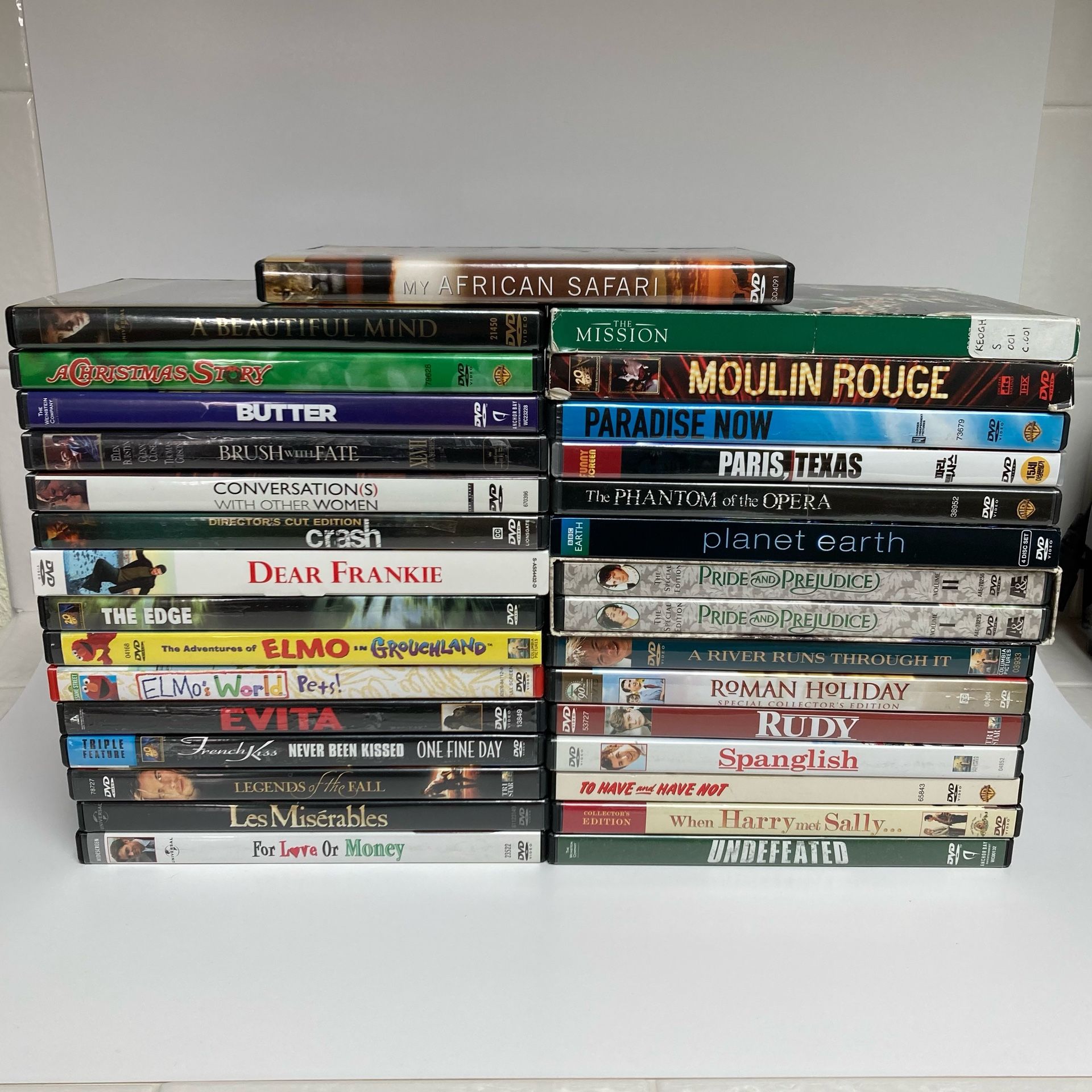 (31) DVDs
